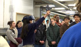 À Charleroi, 800 élèves relèvent un défi " 24 métiers en speed testing "