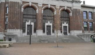 Raffaele Fitto en visite à Charleroi : entre accueil institutionnel et contestation citoyenne