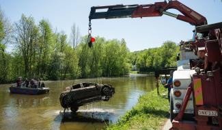 Depuis 2021, 139 véhicules ont été extraits des eaux de la Sambre !