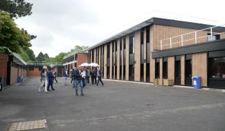 Charleroi : une école inaugurée au cœur du plus grand contrat énergétique de Belgique