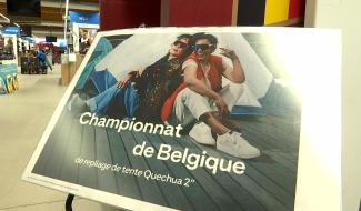 Un défi original: le championnat de Belgique de pliage de tente