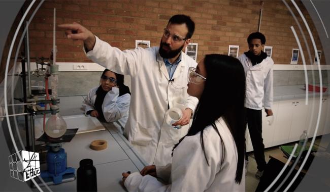 Une Education Presque Parfaite - Les enseignants ont-ils le blues ?