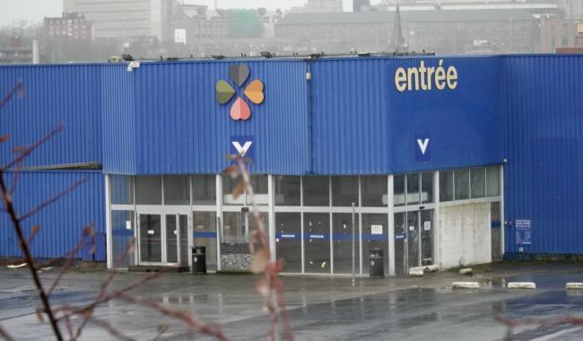 Rebondissement pour le site Makro : permis accordé pour le centre de réfugiés