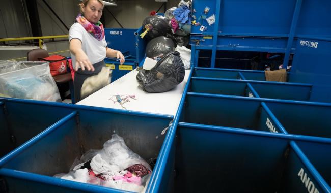 Sans mesure urgente, les textiles usagés inonderont les rues de Bruxelles et de Wallonie