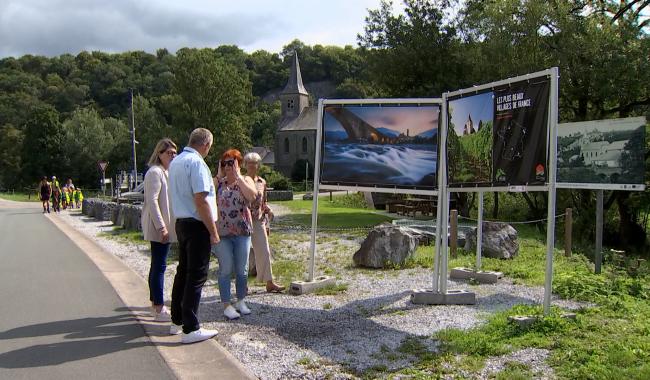 Lompret: Découverte de l'exposition " Les Plus Beaux Villages de la Terre"