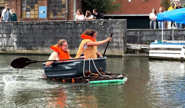 Thuin : une course de radeaux pas comme les autres a mis l'ambiance sur la Sambre ce dimanche