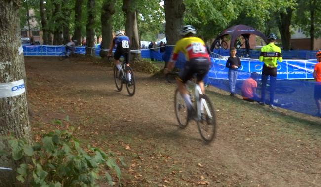 Clément Horny triomphe lors du premier cyclo-cross à Thuin