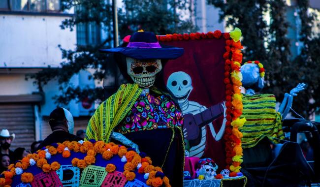 Courcelles célèbre Halloween sous les couleurs du Día de los Muertos