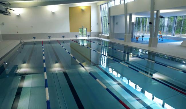 Farciennes: La piscine va se transformer en salle de cinéma !