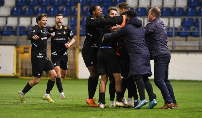 Challenger Pro League : L'Olympic Charleroi s'impose 3-4 sur la pelouse de Jong Genk