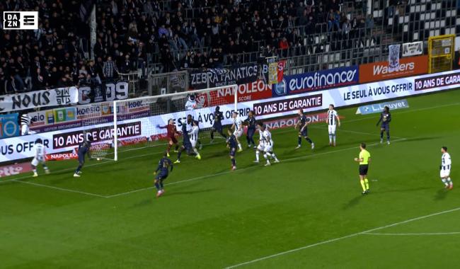 Derby hennuyer: Charleroi solide mais trop maladroit pour s’imposer