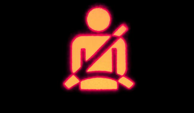 Près d'un enfant sur dix pas n'est pas attaché de manière systématique en voiture