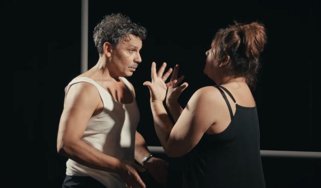 L'echo du Silence : Un spectacle actuel sur le mal-être des jeunes