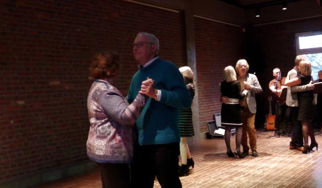 C Local : thé dansant à la Posterie de Courcelles