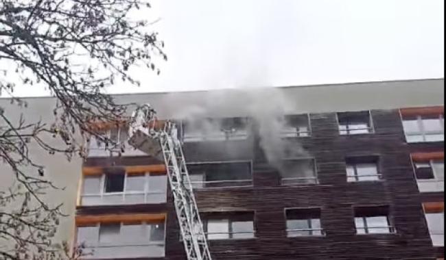 Deux personnes blessées dans l'incendie d'un immeuble à Montignies-sur-Sambre