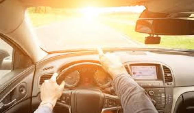 Sécurité routière: Le soleil cause 160 accidents par an