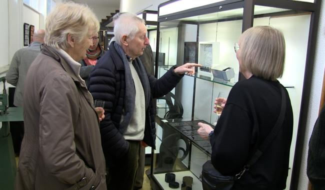 C Local : expo Pierre - feuille - ciseaux et balles de golf à la Maison de l'Imprimerie