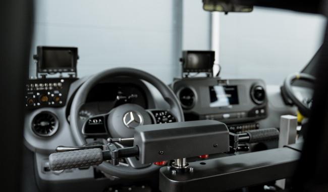 L'AWSR acquiert un véhicule adapté pour évaluer les conducteurs en situation de handicap