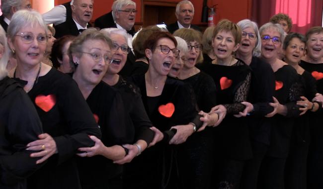 C Local : La Sarteline chante pour la Conférence Saint Vincent de Paul d'Erquelinnes