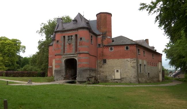 La commune de Courcelles va acquérir le Château de Trazegnies