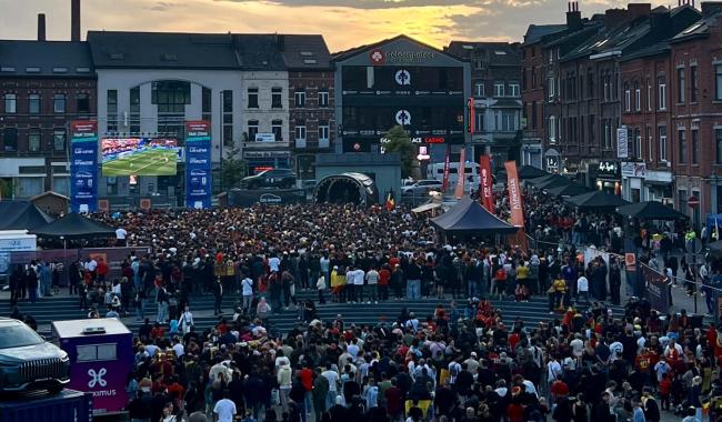À Charleroi, la Place de la Digue a vibré pour le match Belgique-Égypte