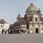 Tourisme : immersion au coeur d'une balade guidée à Charleroi pour les participants individuels