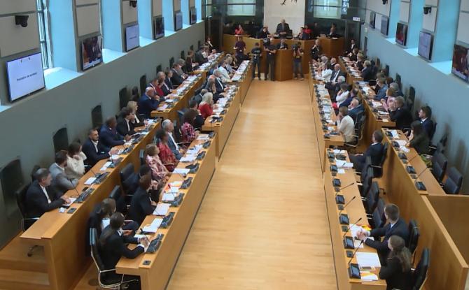 Budget wallon: L'UVCW dénonce "une contribution disproportionnée des pouvoirs locaux"