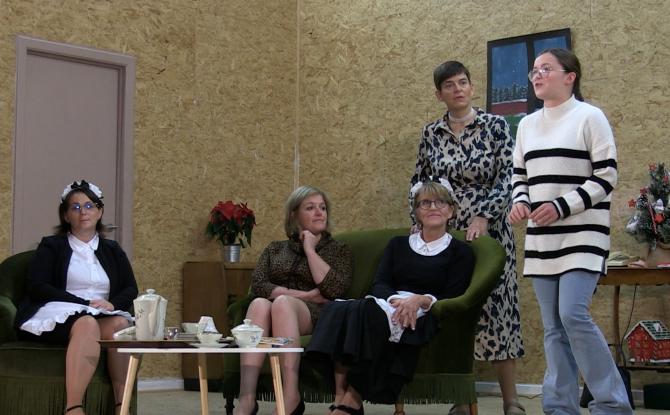 C Local - Théâtre : Les Tréteaux présentent "8 Femmes" 