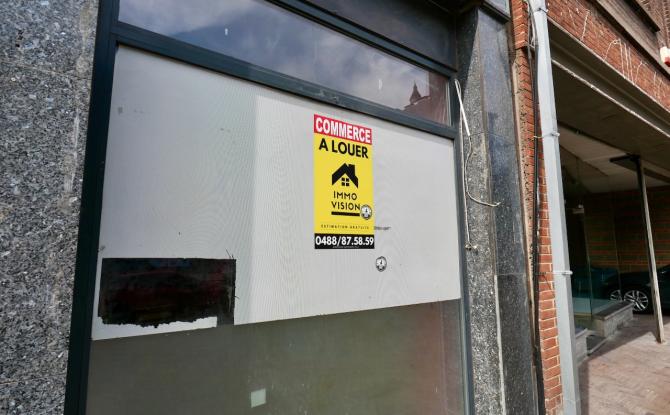 Chiffres-records du nombre de commerces vides dans les centres-villes wallons, selon l'AMCV