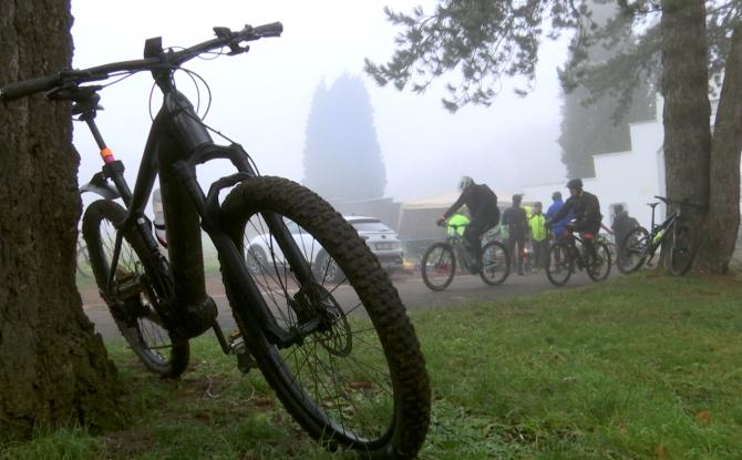 Le météo n'a pas refroidi les participants du VTT al Ronsaut !