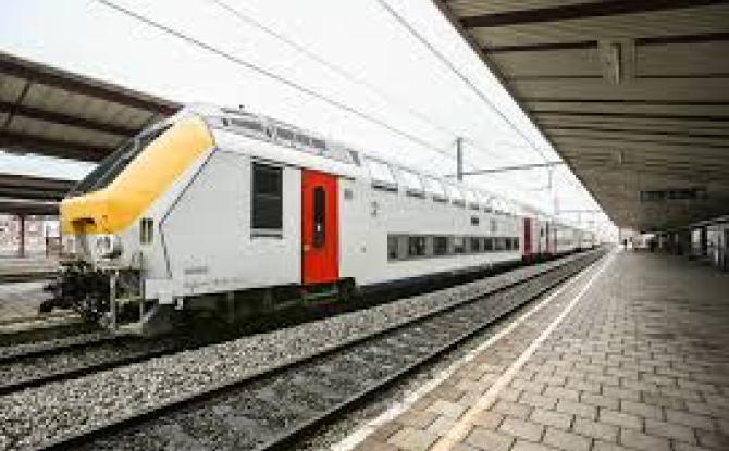 Un train rapide entre Charleroi et Bruxelles dès décembre 2027