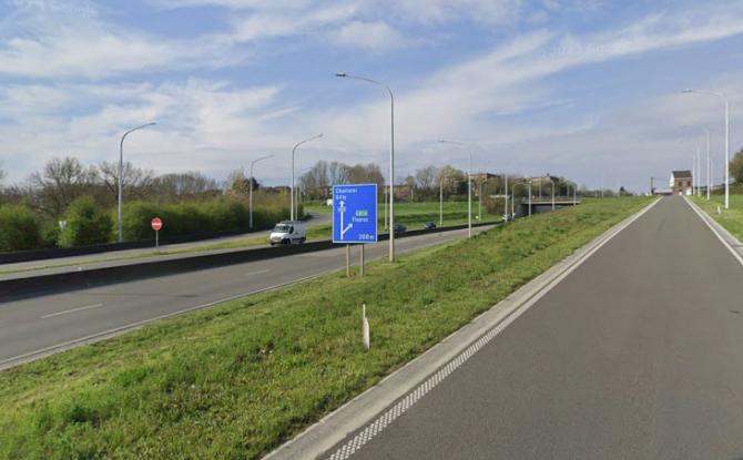Remplacement des murs anti-bruit et réfection de la voirie sur la RN90 à Farciennes et Châtelineau