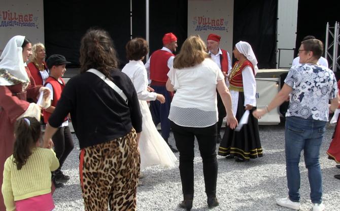 C Local : village méditerranéen à Aiseau-Presles