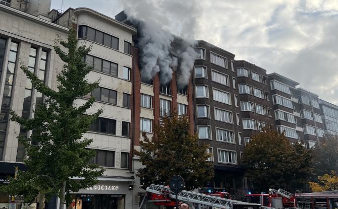 Un appartement détruit à la suite d'un incendie à Charleroi