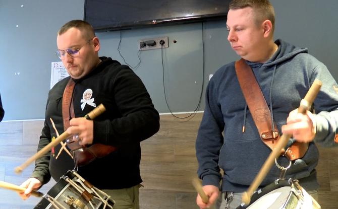 C Local : les Gais Lurons de Chapelle fêtent leurs 50 ans en batterie