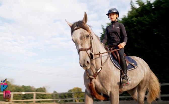 Pense-Bêtes : Portait de Gabrielle, cavalière
