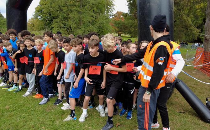Succès de foule pour le cross interscolaire à Monceau