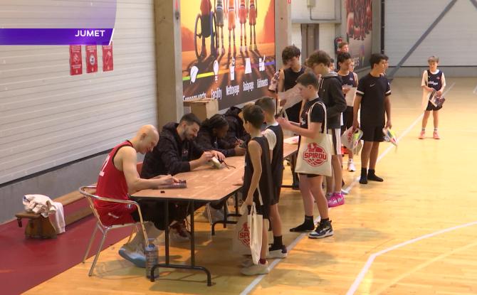 Les jeunes du Spirou Basket apprennent à marier sport et nutrition