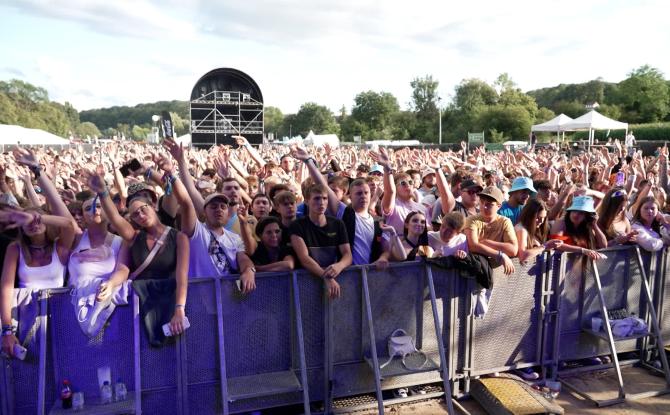 Le Carolol célèbre les arts vivants à Charleroi tout le mois de novembre!