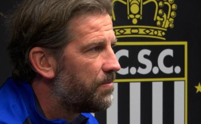 Pas de vainqueur dans un faible derby entre Charleroi et La Louvière