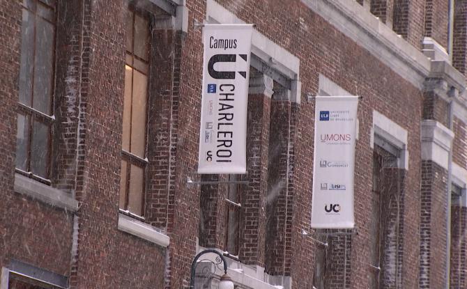 Chutes de neige : en pleine session d’examens, les étudiants bravent le chaos sur les routes