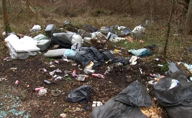 Dépôt clandestin à Jumet : quand l’illégalité devient la norme