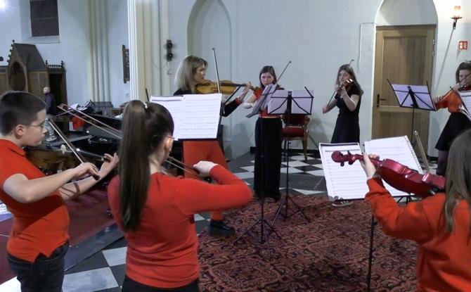 C Local : scène ouverte de l’Académie de musique de Courcelles