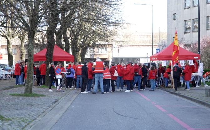 Mobilisation inédite de la CGSP-ADMi à Charleroi !