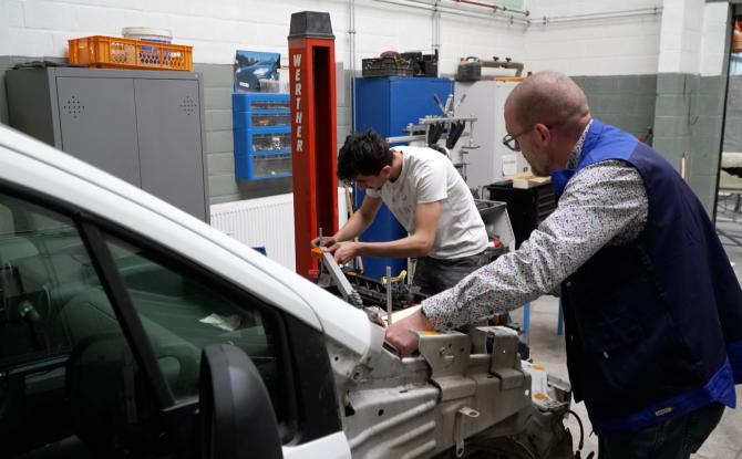 CEFA de Couillet : un certificat en carrosserie pour l’emploi