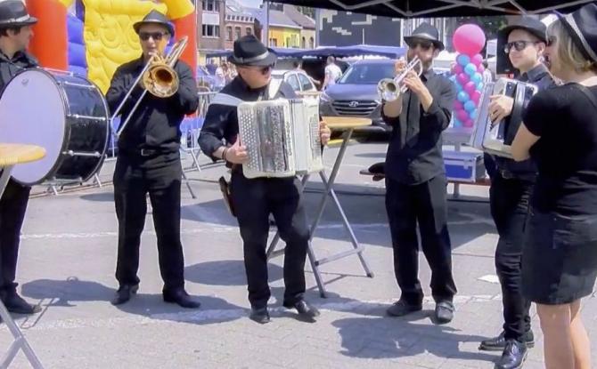 Courcelles : Retour de la grande braderie, aux couleurs de l'Italie