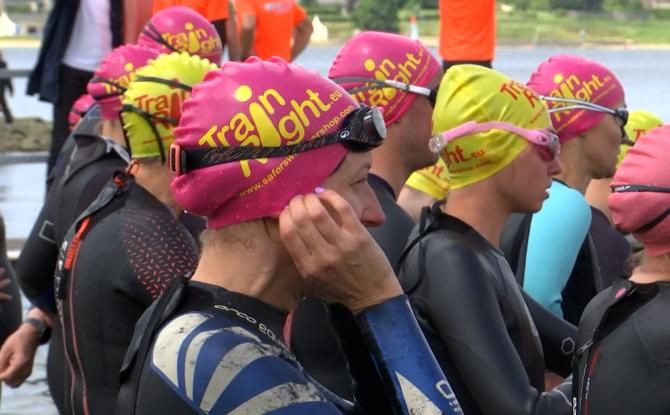 Plusieurs centaines d'athlètes se sont rendus au triathlon des Lacs de l'Eau d'Heure