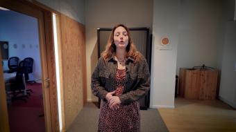 Une éducation presque parfaite : Quand l'actu s'invite très tôt